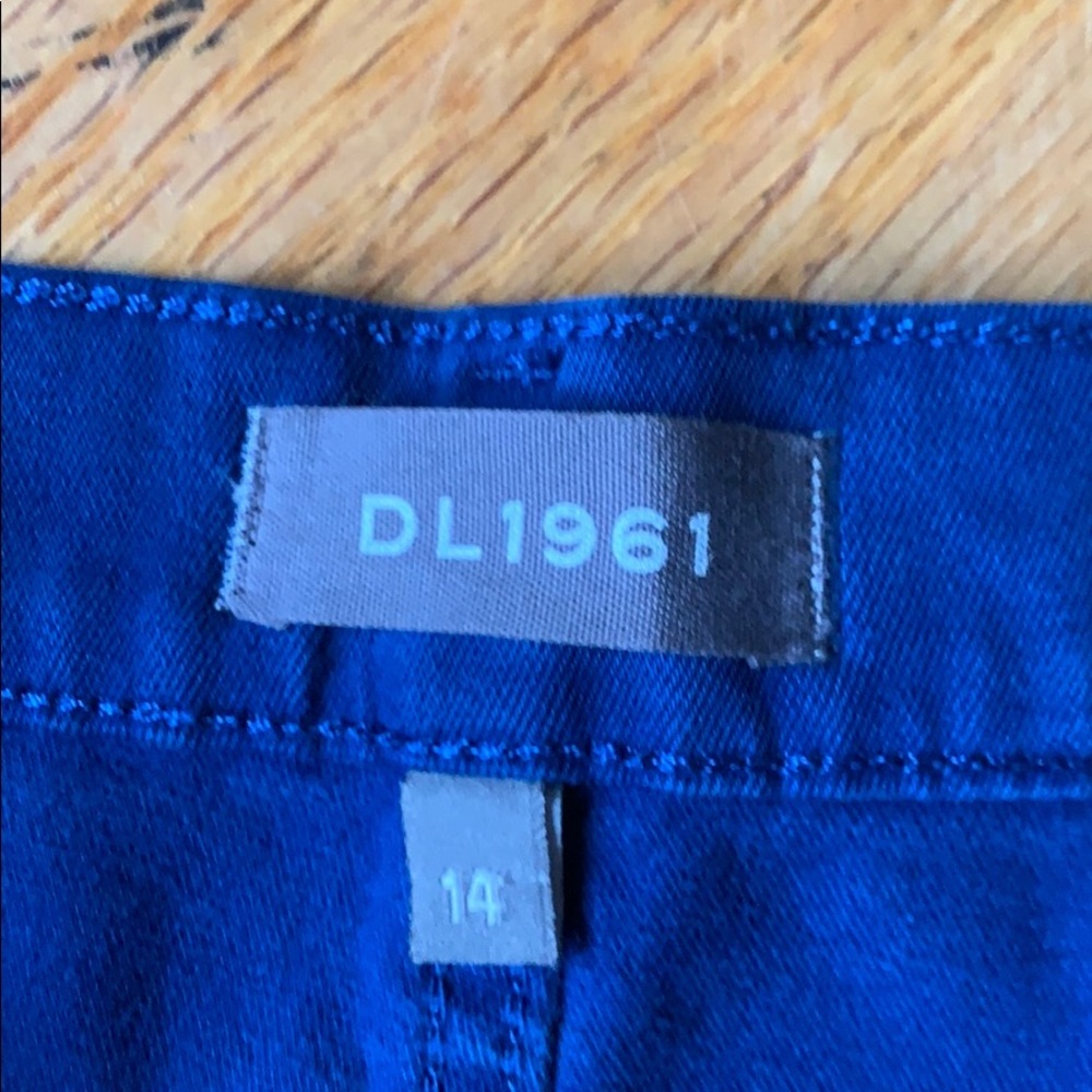 DL1961 jeans - Picture 3 of 4